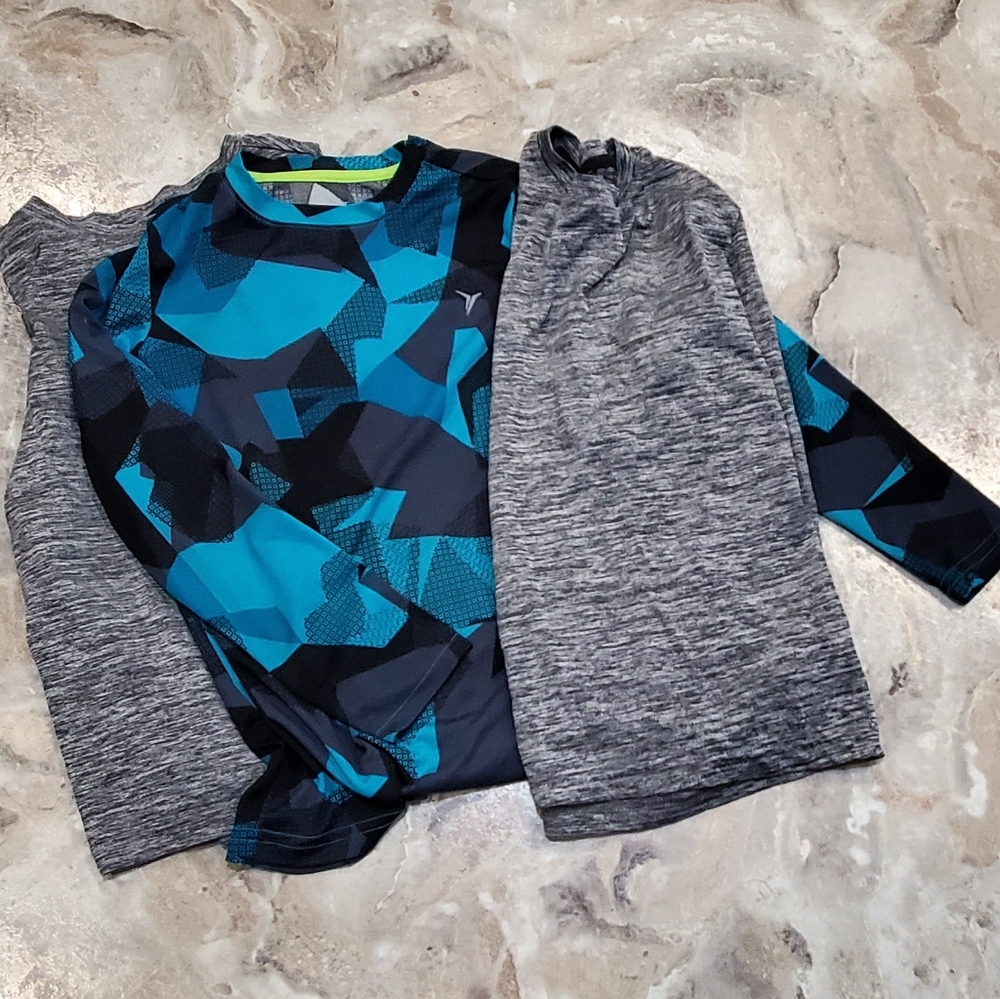 3 - Boys Old Navy L/S T-shirts (M-8)